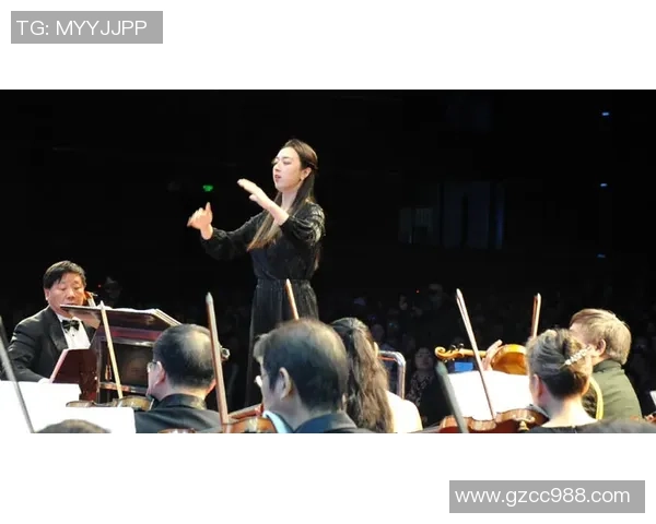 滑板与人生的交响曲：杨秀英的追梦之路与深度对话